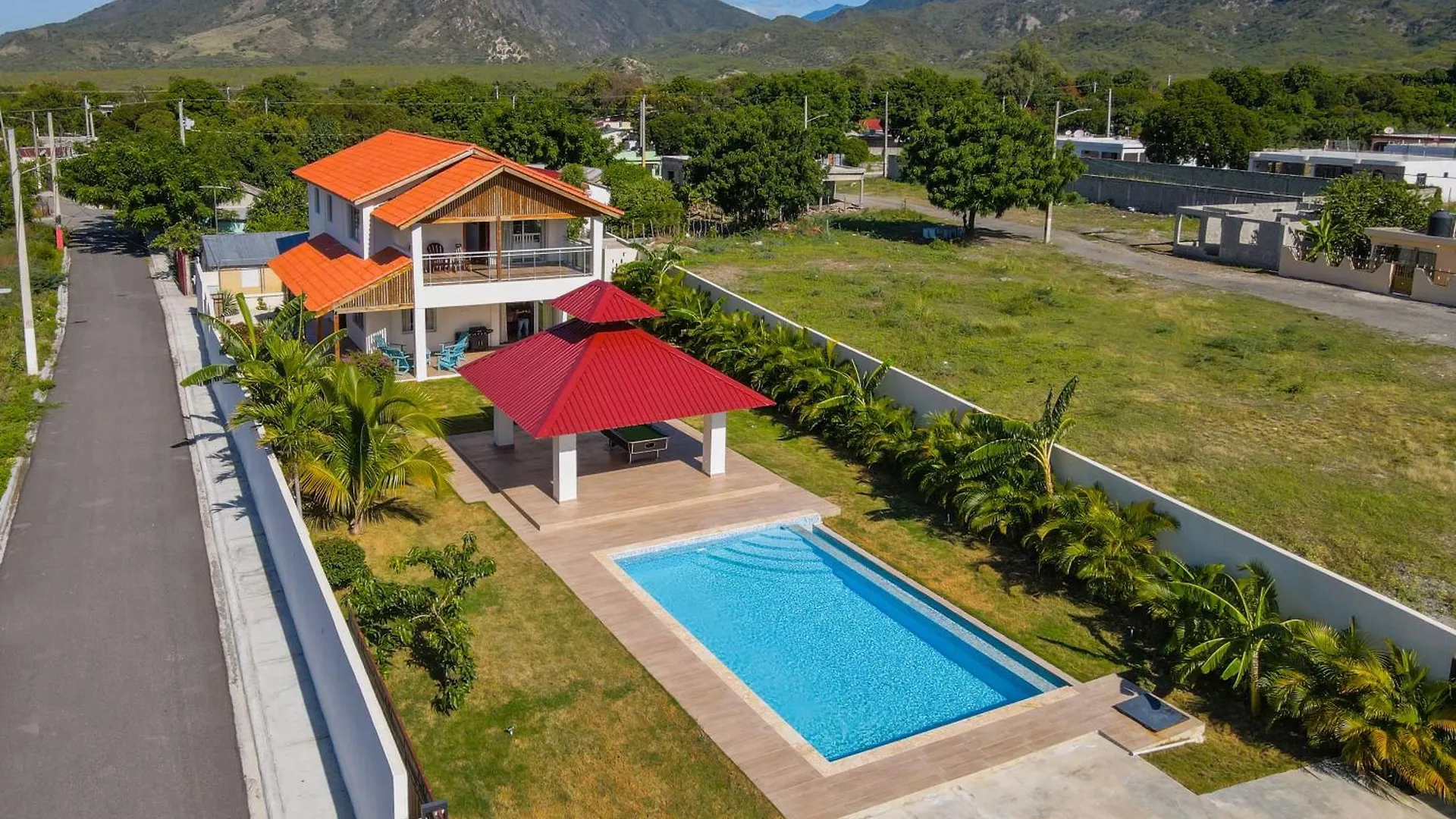 Villa Mercedes - Private Pool & Sunset Views - Ocoa Bay Hatillo